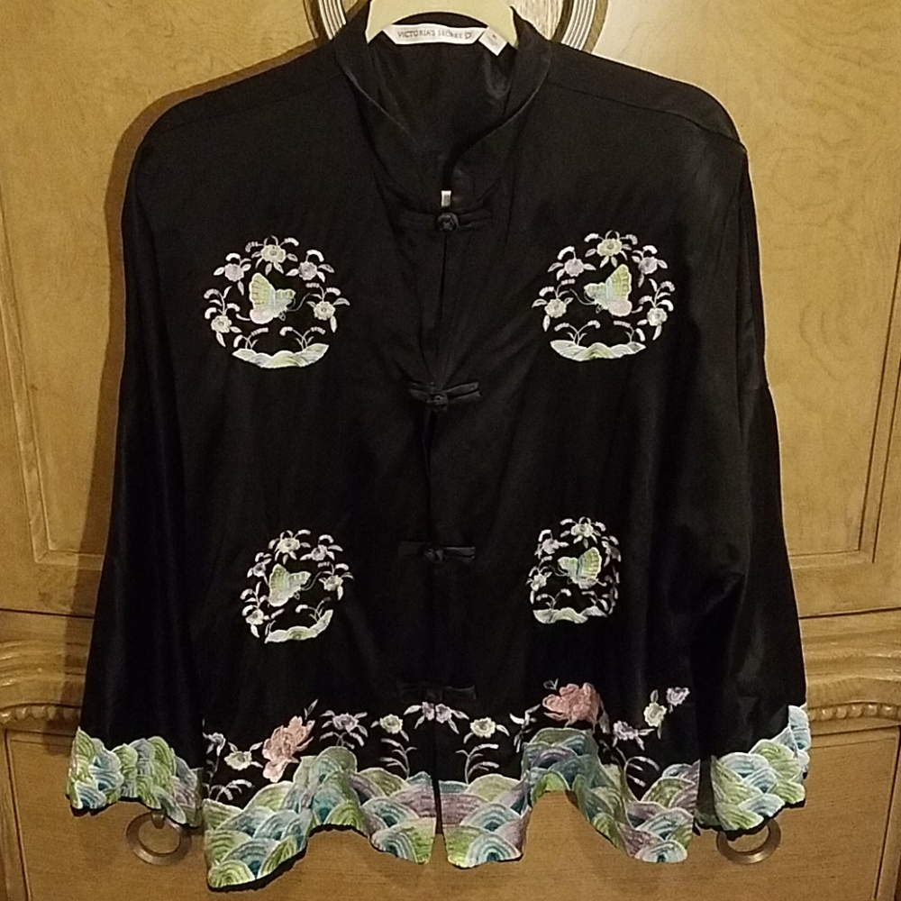 Victoria secret 100% silk.